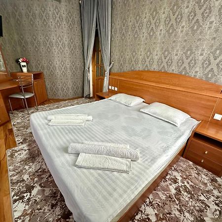 Comfort Inn Samarkanda Zewnętrze zdjęcie