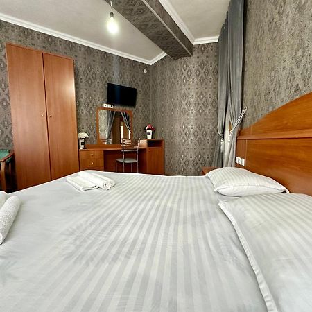 Comfort Inn Samarkanda Zewnętrze zdjęcie